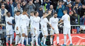 勒沃库森2-0马德里竞技：精彩进球战，勒沃库森完胜夺冠